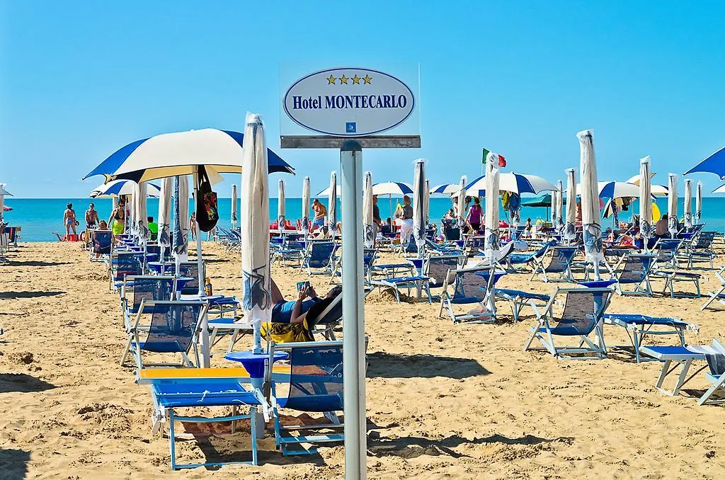 Hotel Montecarlo ビビオーネ 4*,  イタリア